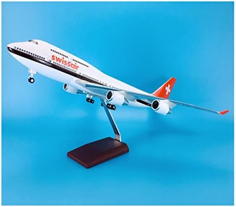 Модели на авиони 1: 150 47см Волани со тркала одговара за Боинг B747-400 Swissair Model Plane со држач за колекционерски графички