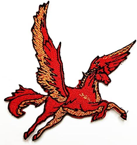 Кленплус 3 парчиња. Летечки Коњ Цртан Филм Црвено Железо На Закрпи Активности Везено Лого Облека Фармерки Јакни Капи Ранци Кошули